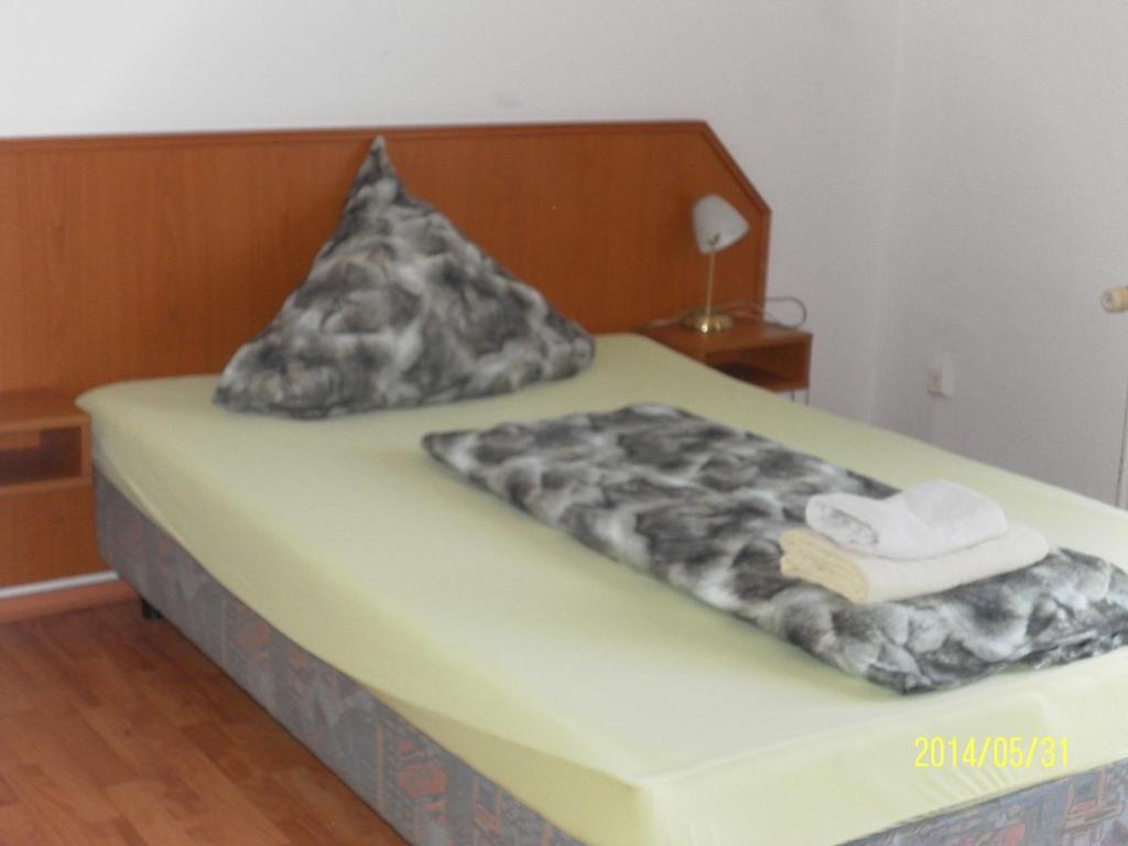 Hotel Am Theater Pforzheim Habitación foto